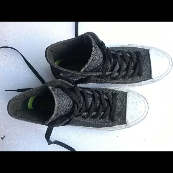 Converse Beautiful High Cut Shoes - Picture 2 of 6